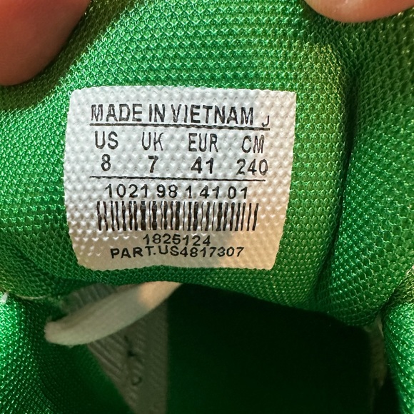 Adidas white and green - Picture 7 of 7